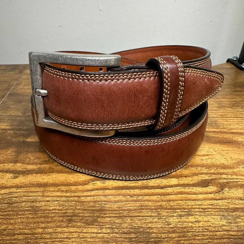 Johnston & Murphy Mens Brown Leather Dress Belt Triple Stitch Size 44 75-7312‎